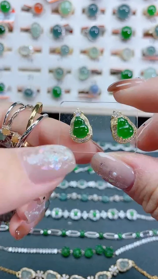 银S925镶嵌翡翠耳饰天然翡翠