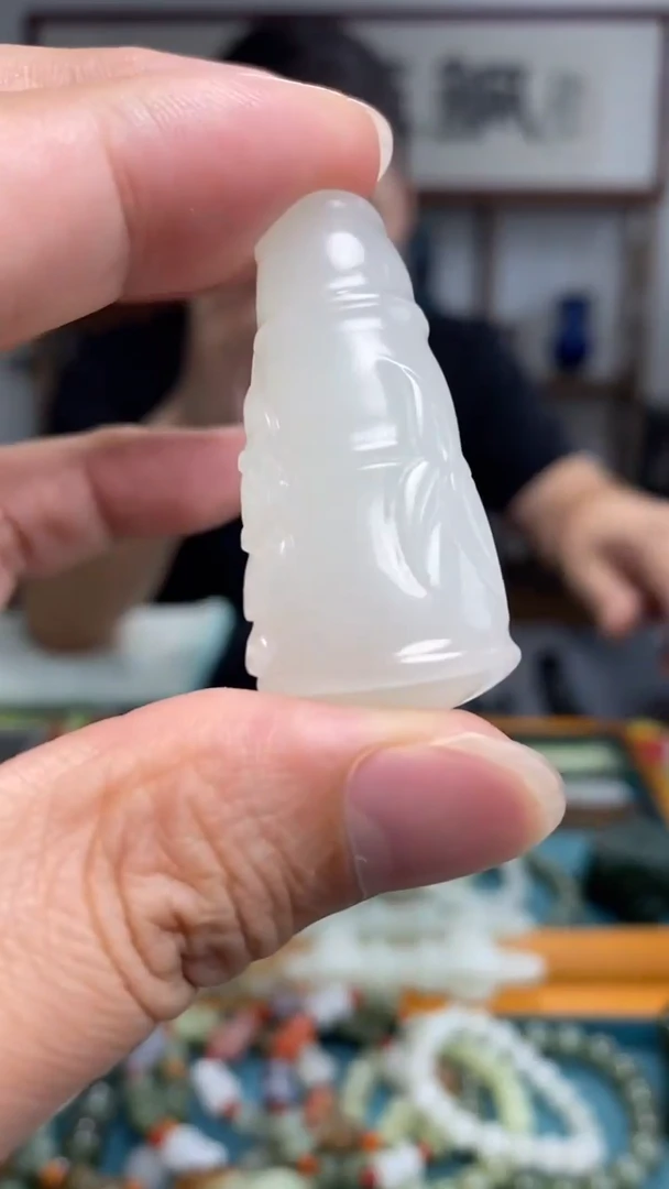 颈饰未镶嵌和田玉79