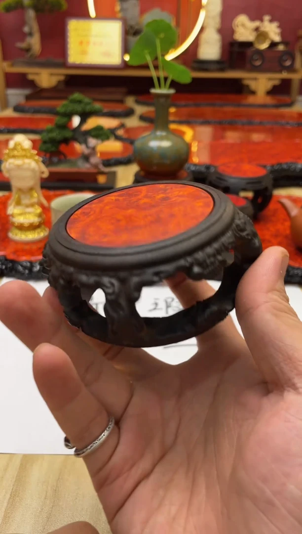 东非黑黄檀（紫光檀）（微瑕）镂空灵芝底座