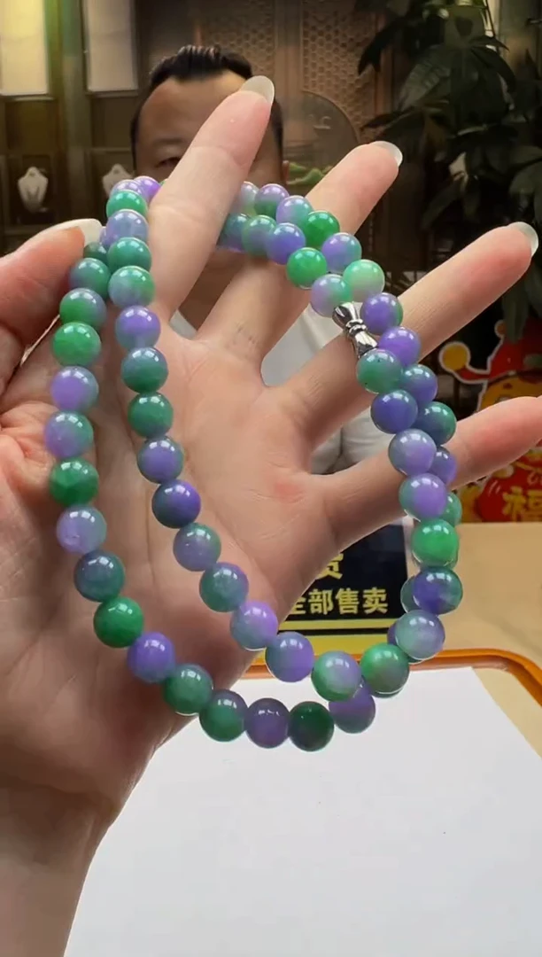 翡翠未镶嵌颈饰QY2025-8-4-31