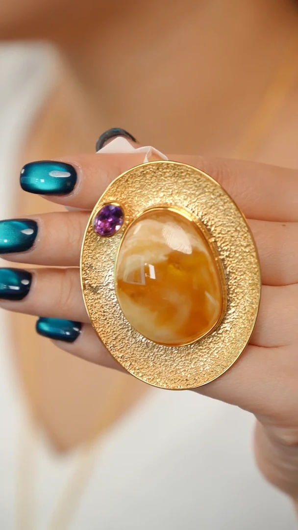 蜜蜡吊坠(赠链)银S925镶嵌孤品山水吊坠