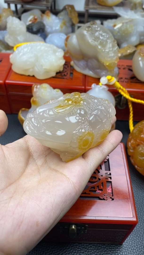 【闪购商品】玛瑙/玉髓手把未镶嵌00