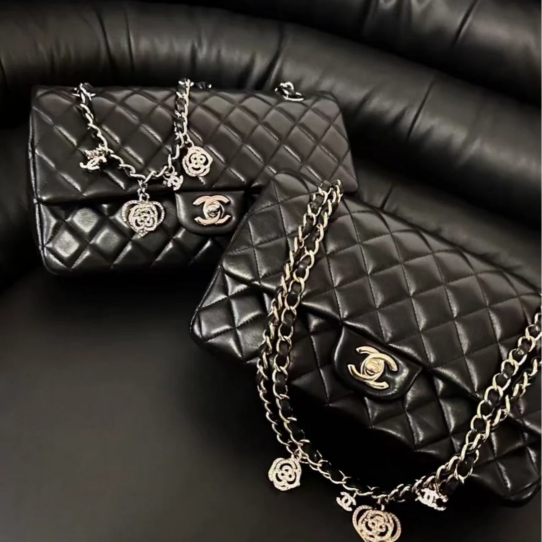 99新 Chanel/香奈儿 cf中号黑银情人节限定款/优品