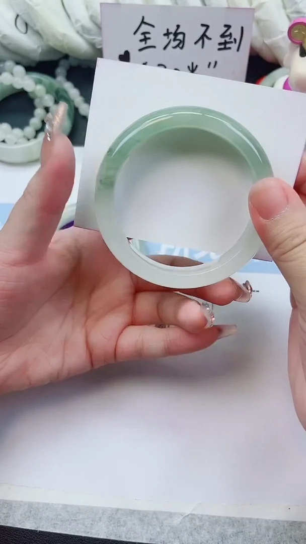 未镶嵌手镯石英质玉144-58.1圈