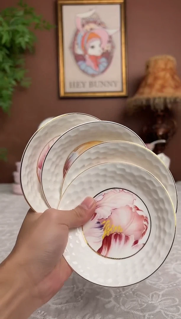 36%以上骨粉骨瓷郁金香5寸凉菜碟一套四个