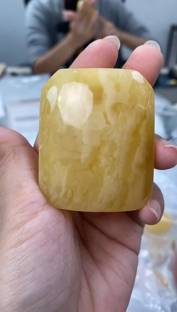 【闪购商品】琥珀裸石未镶嵌天然琥珀蜜蜡牌子