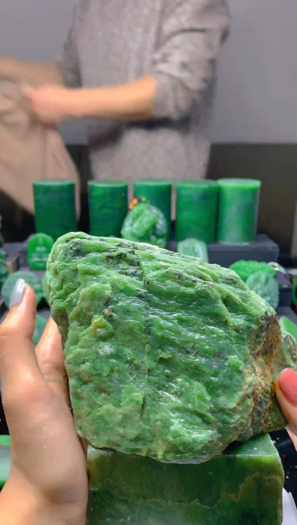 未镶嵌和田玉珠宝半成品1