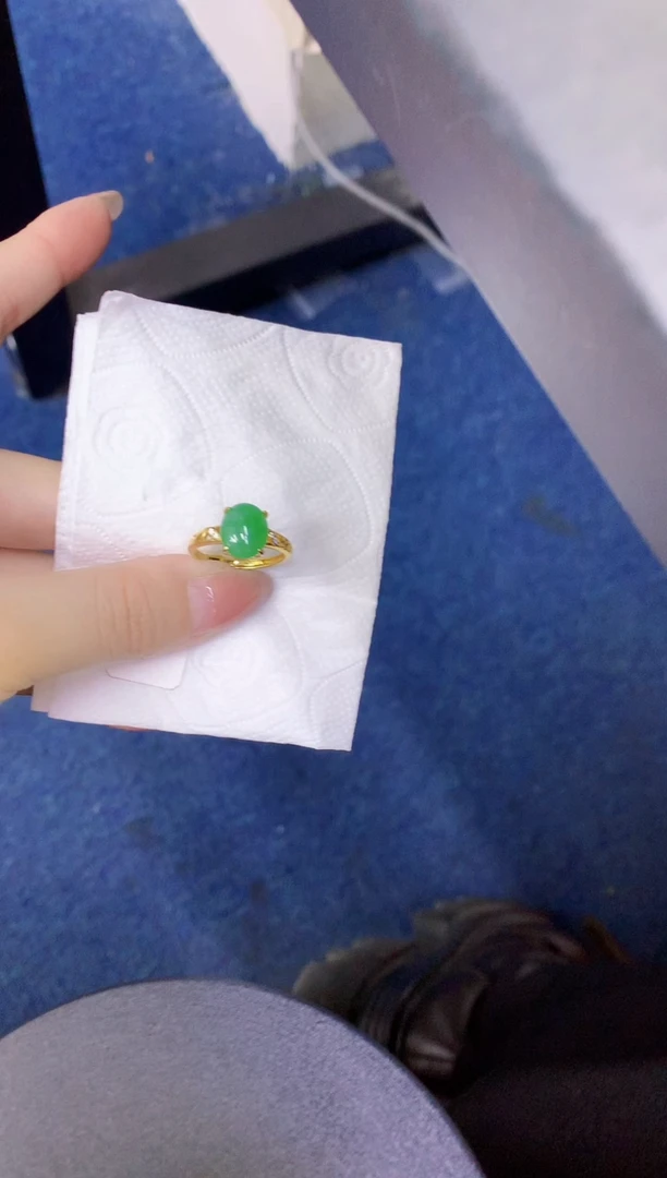 颈饰未镶嵌翡翠缅甸天然翡翠a货