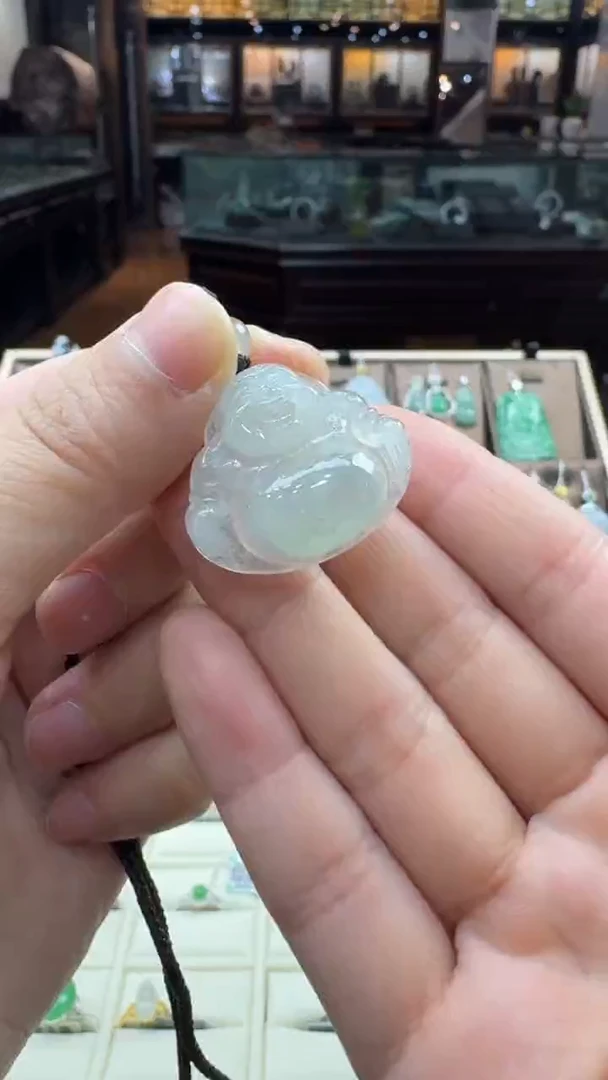 【闪购商品】翡翠颈饰未镶嵌佛公