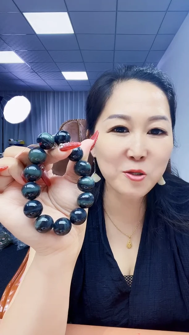 手串未镶嵌和田玉纯天然和田玉新疆聚墨青花特细18