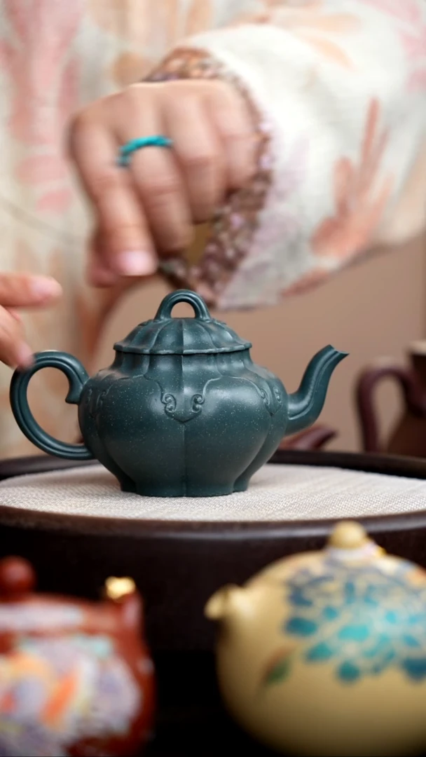 茶壶紫砂雪花绿泥筋囊如意