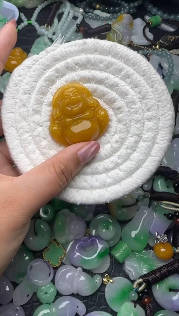 颈饰未镶嵌翡翠缅甸翡翠吊坠