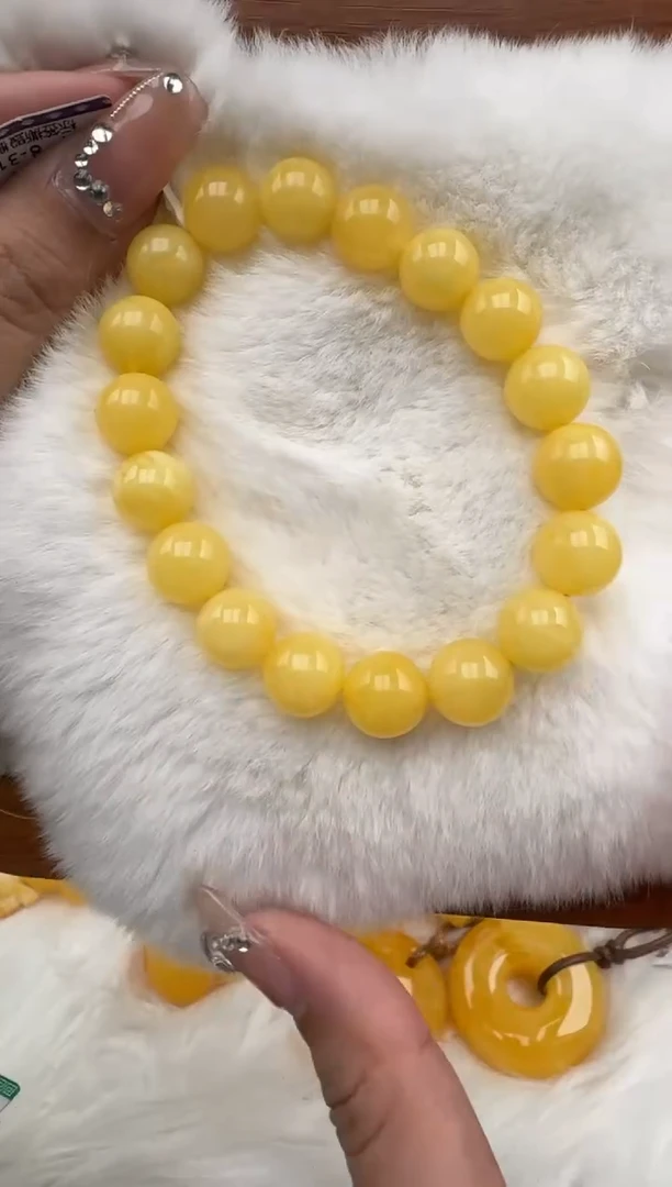 裸石琥珀未镶嵌XD952