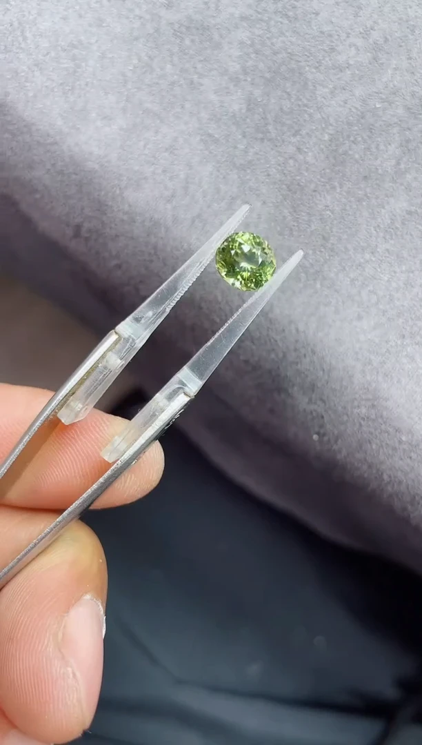 未镶嵌裸石碧玺2.4ct