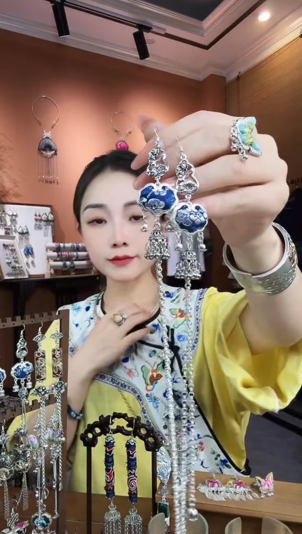 刺绣纯手工民族风耳环