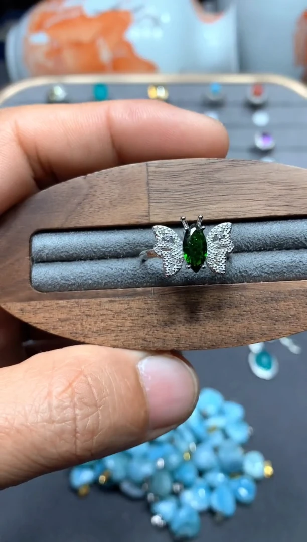 【闪购商品】透辉石戒指未镶嵌W102（随机性发货只发一单）