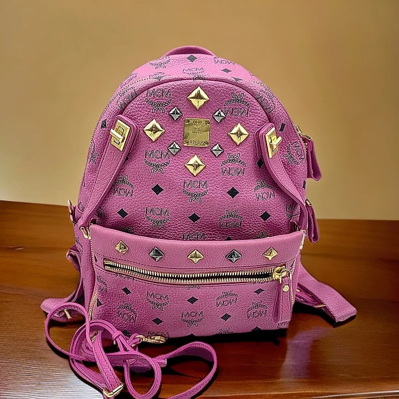 95新 MCM  粉色双肩包 1361 5532