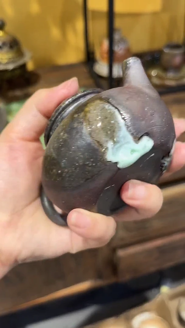 壶壶607号容量110-120ML陶泥 有结晶