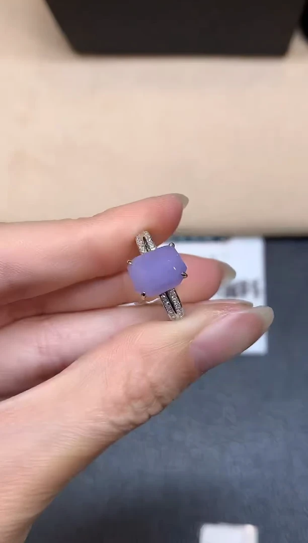 18K金镶嵌戒指翡翠【48小时鉴赏期】【紫货有色差】