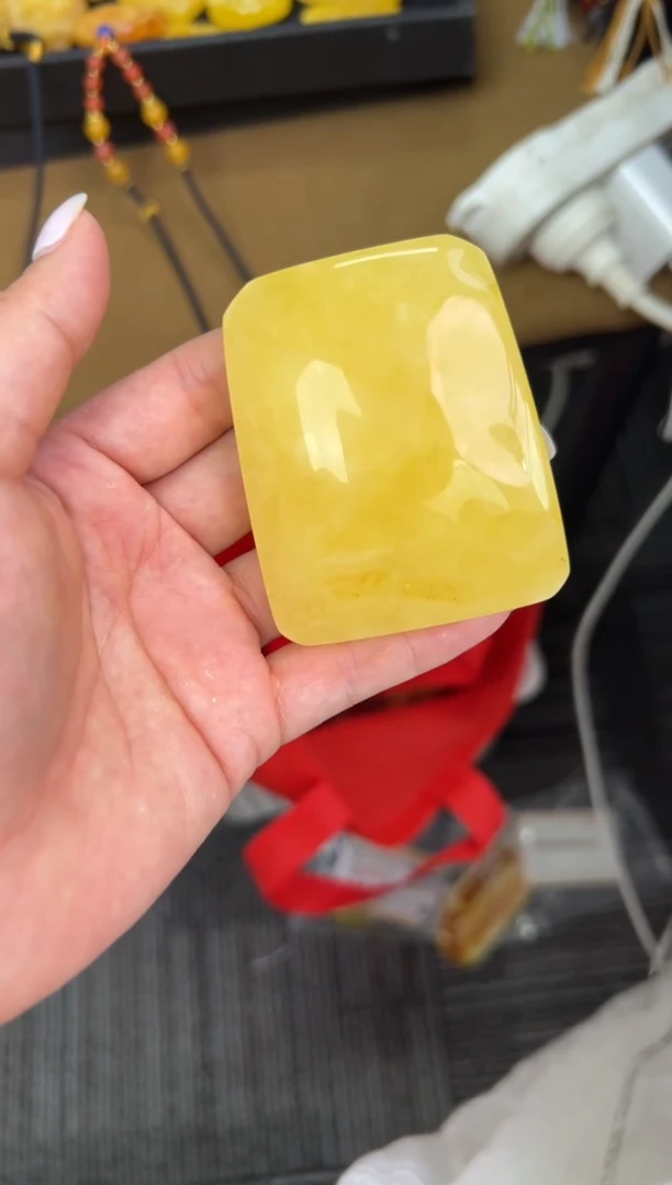 裸石琥珀未镶嵌琥珀蜜蜡吊坠
