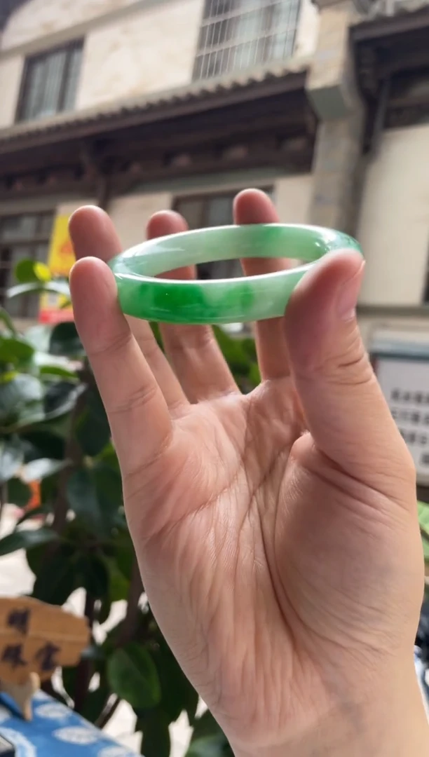 未镶嵌手镯翡翠56圆条