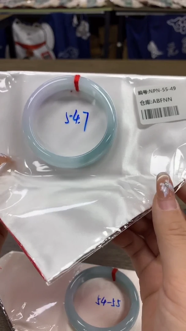 【闪购商品】翡翠手镯未镶嵌翡翠手镯