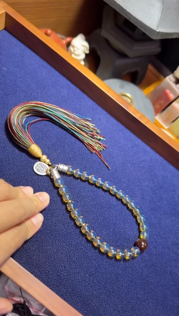 【闪购商品】琥珀颈饰未镶嵌8+老型手持 金兰