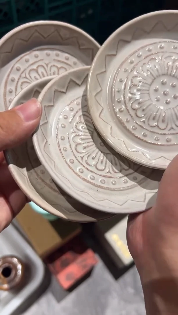 4个瓷器啊啊啊啊啊 啊啊
