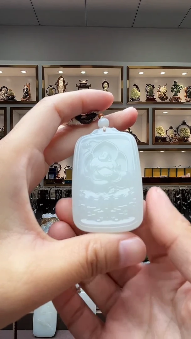 【闪购商品】和田玉颈饰未镶嵌苏