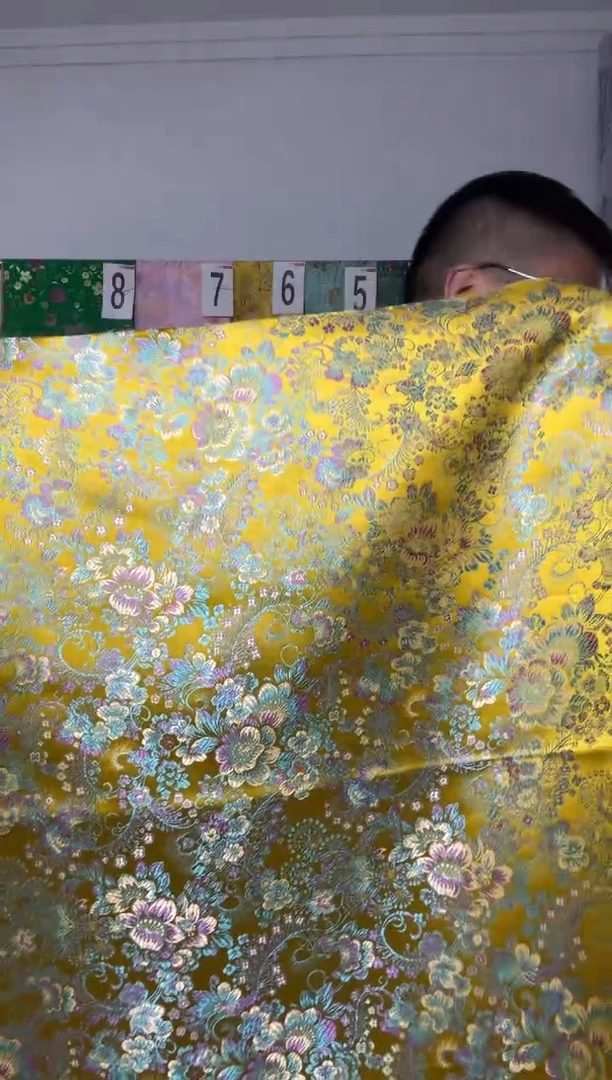 混纺满18元包邮.两单连裁.宽.长110.60