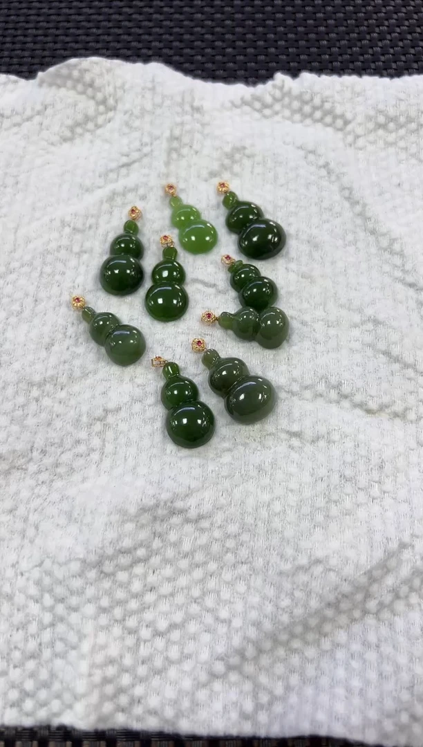 【闪购商品】和田玉吊坠18K金镶嵌葫芦吊坠（多样性发一件）