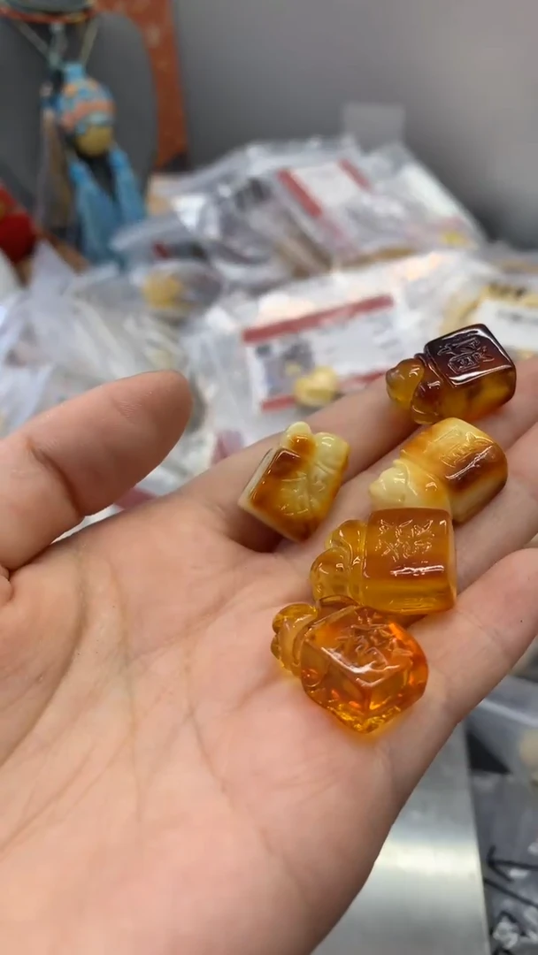 未镶嵌琥珀珠宝奇石679多样性发其一默认有瑕