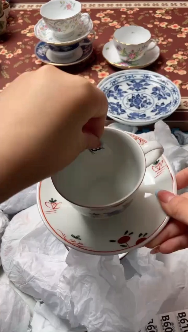瓷片爱****周瓷器瓷器B603