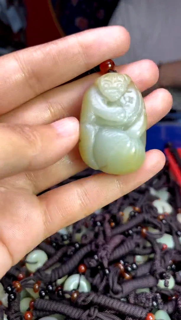 未镶嵌和田玉挂件1