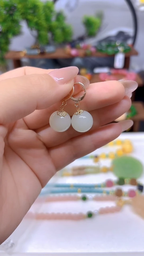 和田玉14K金镶嵌耳饰E611