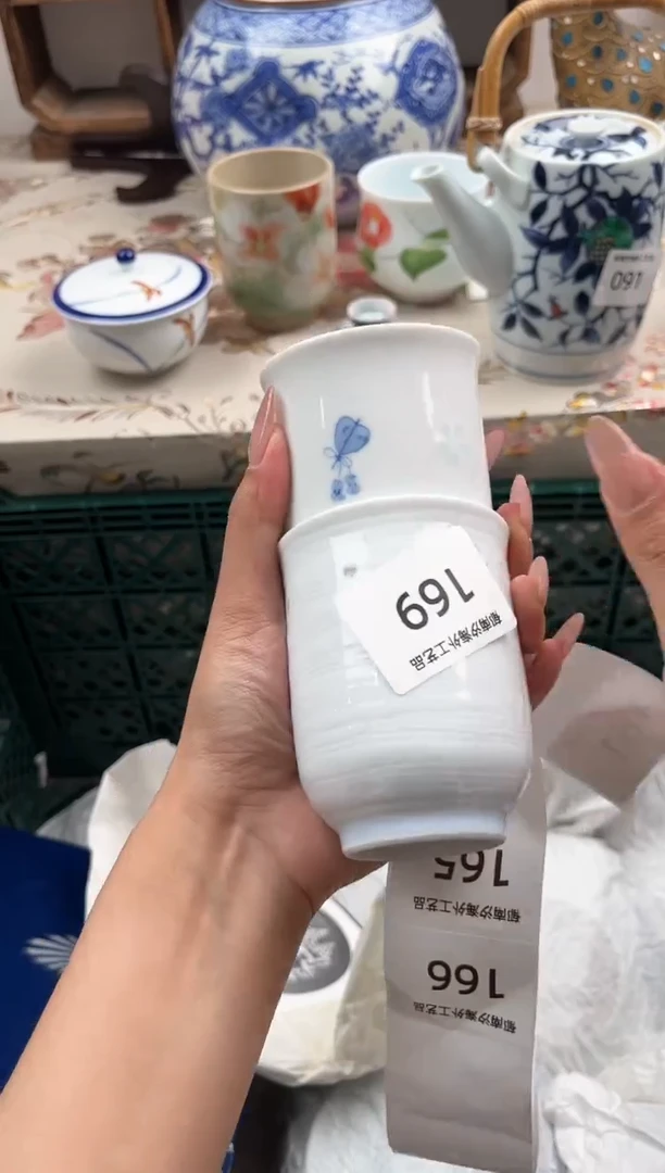 瓷片你**姐E         169