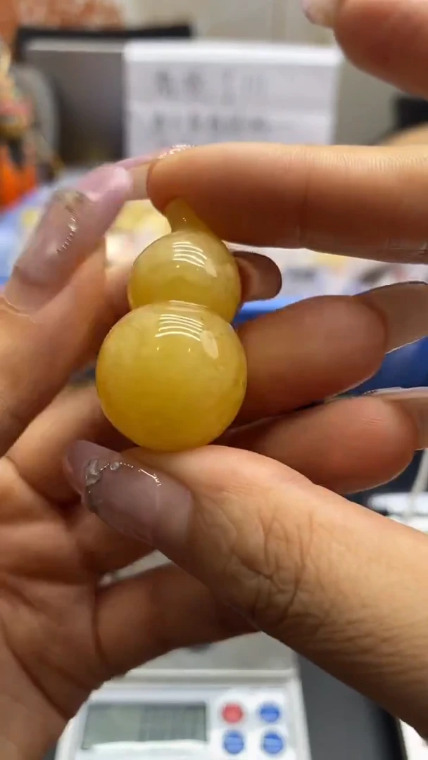 琥珀未镶嵌珠宝奇石2968