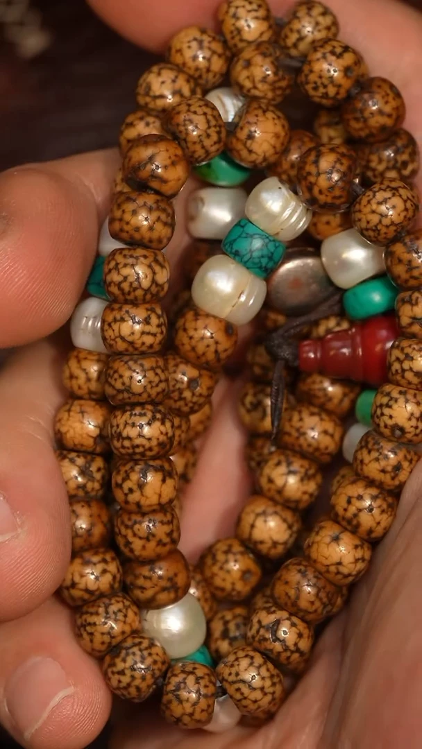 冲赛康胡子哥，藏传念珠78