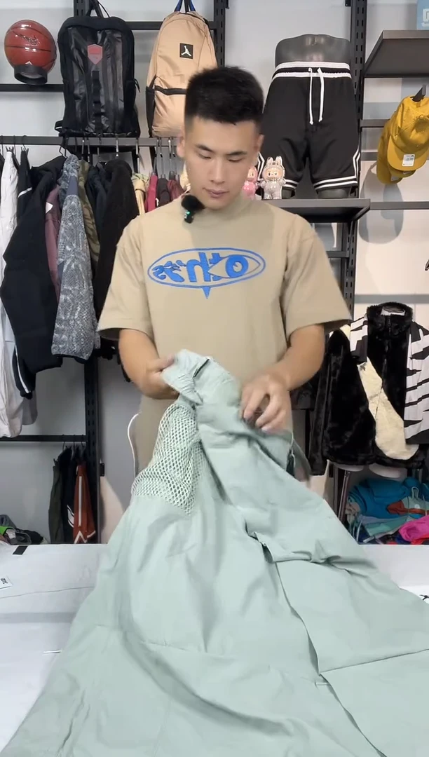 3100编码 瑕疵修复以直播间为准 尺码m