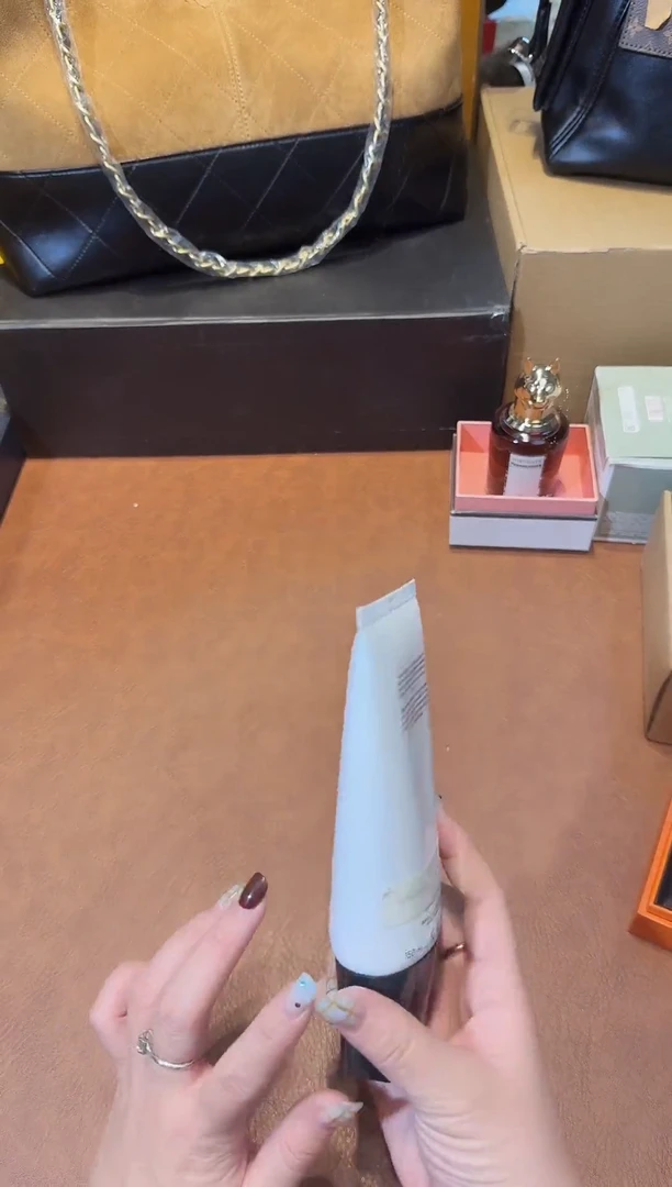 瓷片-------------全球购