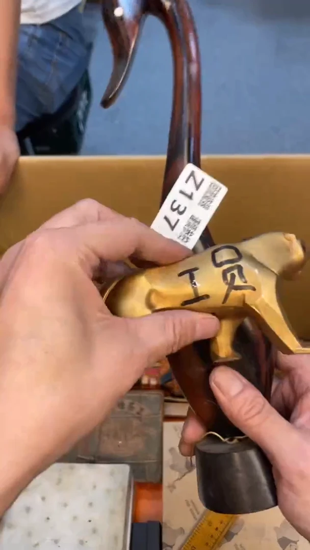 瓷片U****n老崔杂货铺默认微瑕