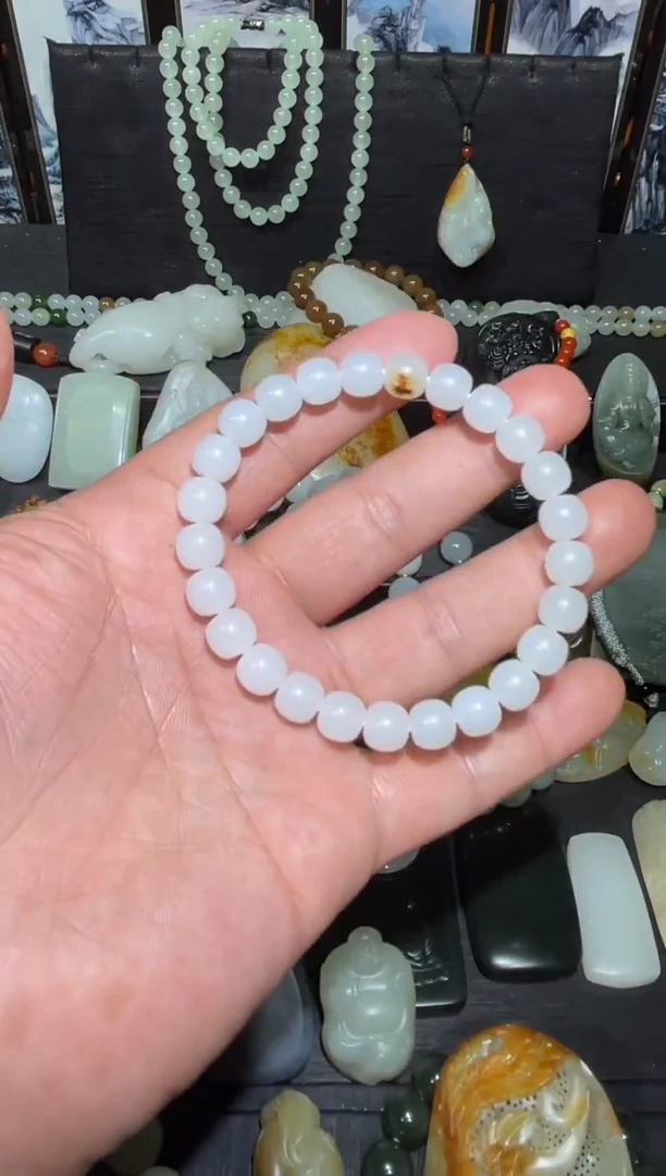 未镶嵌手串和田玉和田玉卡8.5手串