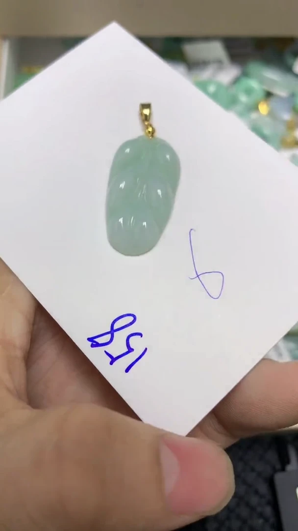 颈饰未镶嵌翡翠缅甸A货翡翠