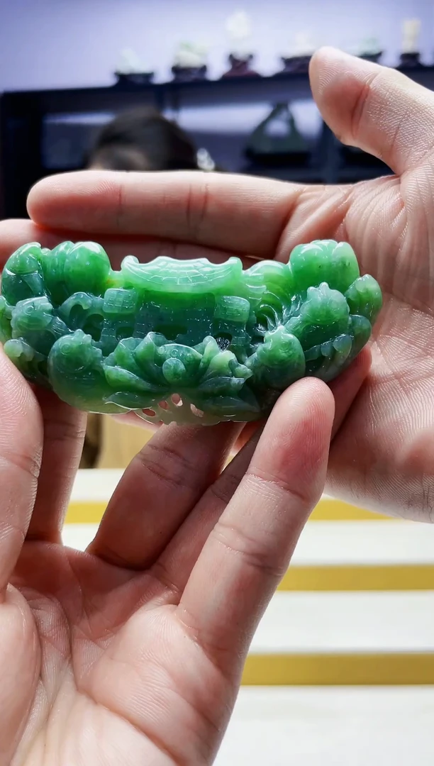 定制翡翠未镶嵌毛货07080269