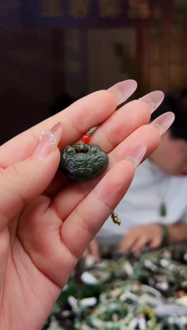 【闪购商品】和田玉颈饰未镶嵌多样性发一