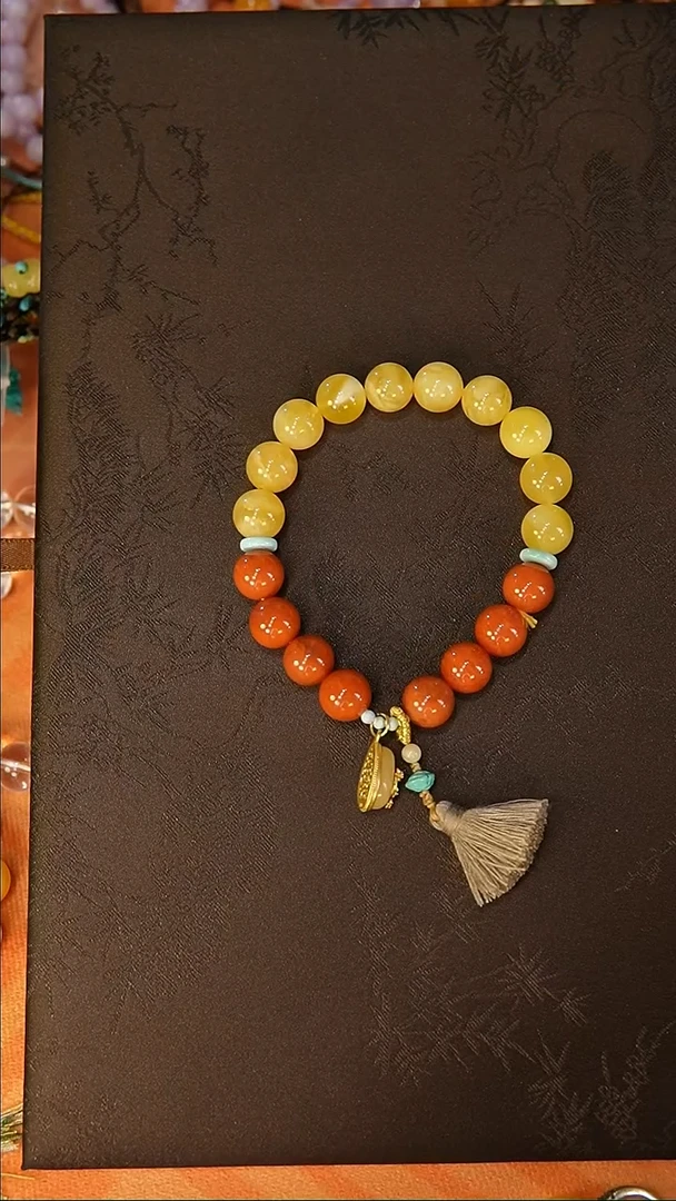 【闪购商品】琥珀手串未镶嵌手串