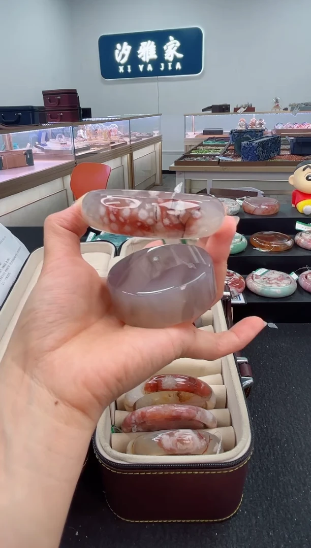 石英质玉手镯未镶嵌61圈口（赠品镯心）6021888