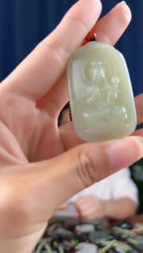 未镶嵌和田玉挂件拍一发一，多样性发货