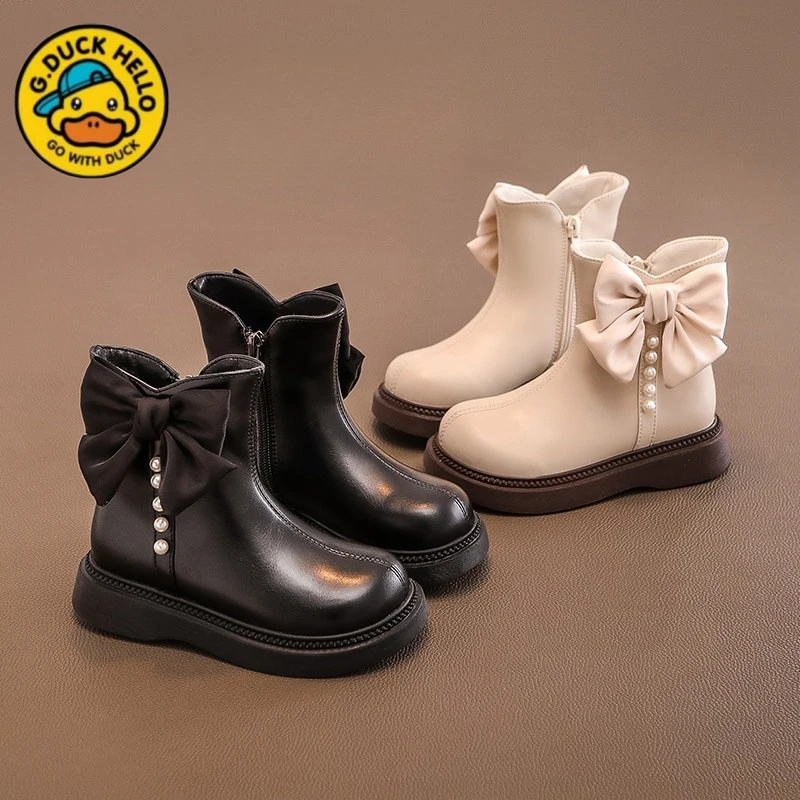 小黄鸭女童鞋子儿童马丁短靴2025秋冬季新款公主加绒宝宝女孩皮靴