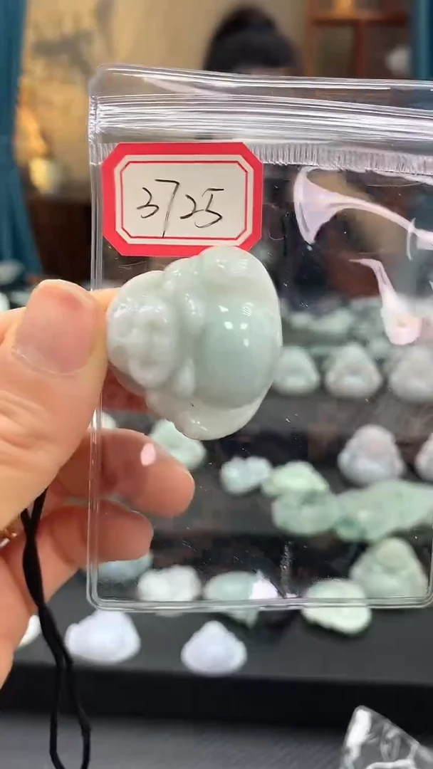 颈饰未镶嵌翡翠佛公3725